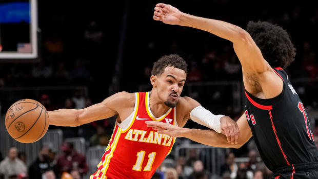 Hawks point guard Trae Young vs the Raptors